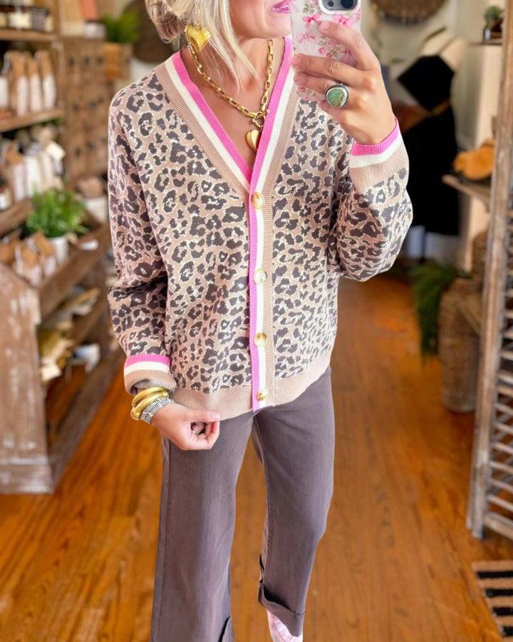 Leopard Print Contrast Collar Knit Cardigan