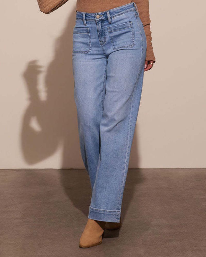 Retro Slim Wide-Leg Straight Jeans