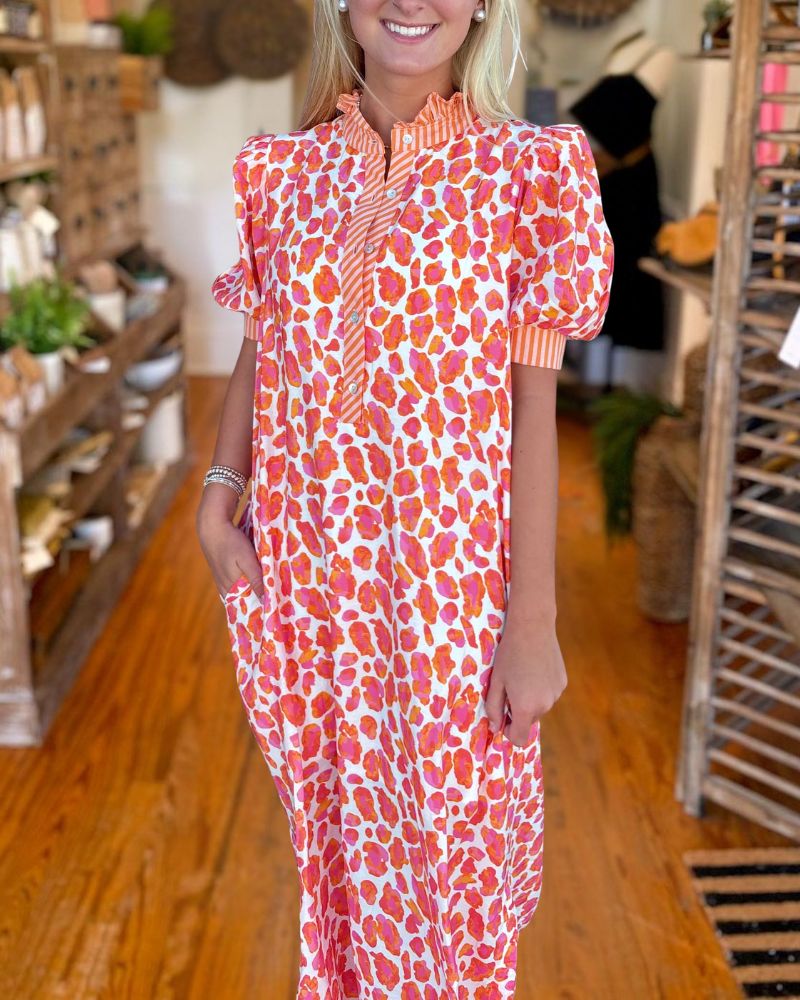 Chic Leopard Print Maxi Dress