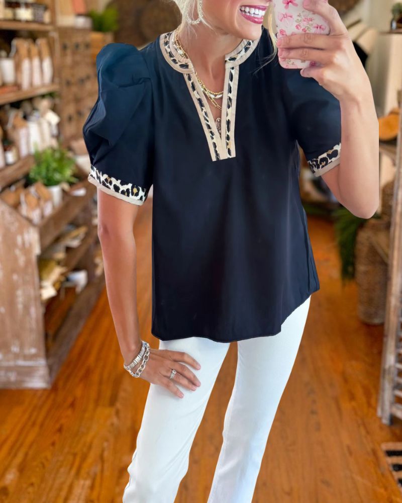 Elegant Leopard Print Puff Sleeve Top 