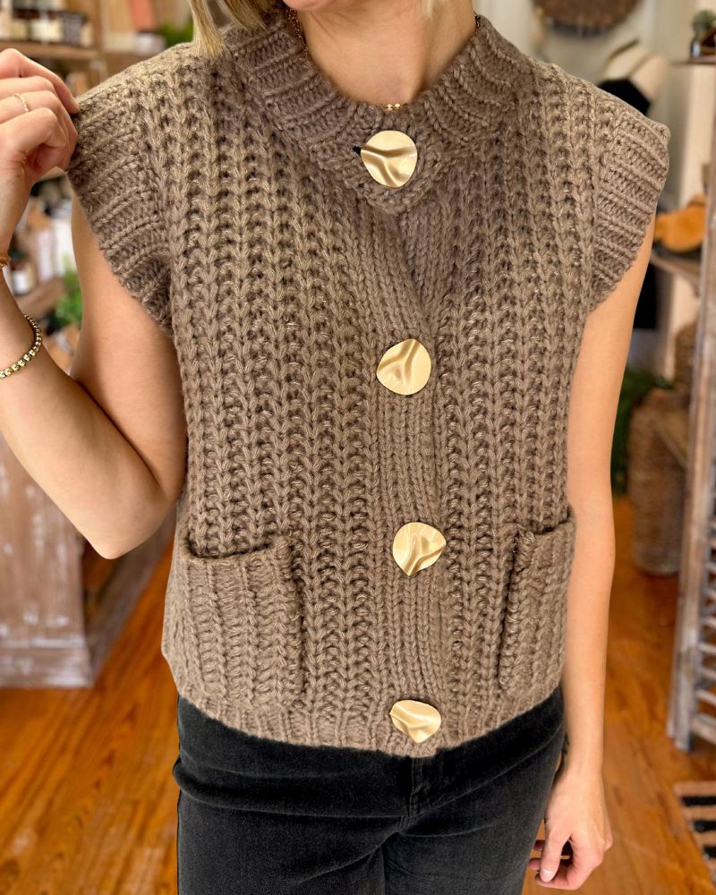 Sleeveless Knit Vest 