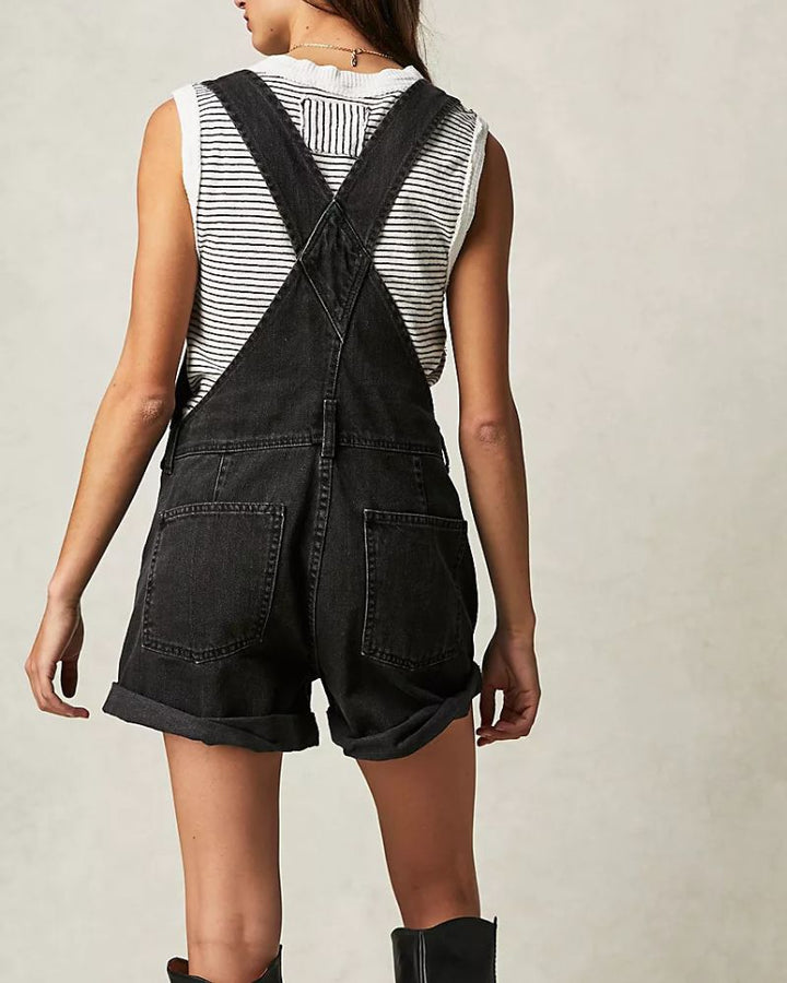 Relaxed-Fit Multi-Pocket Jeans