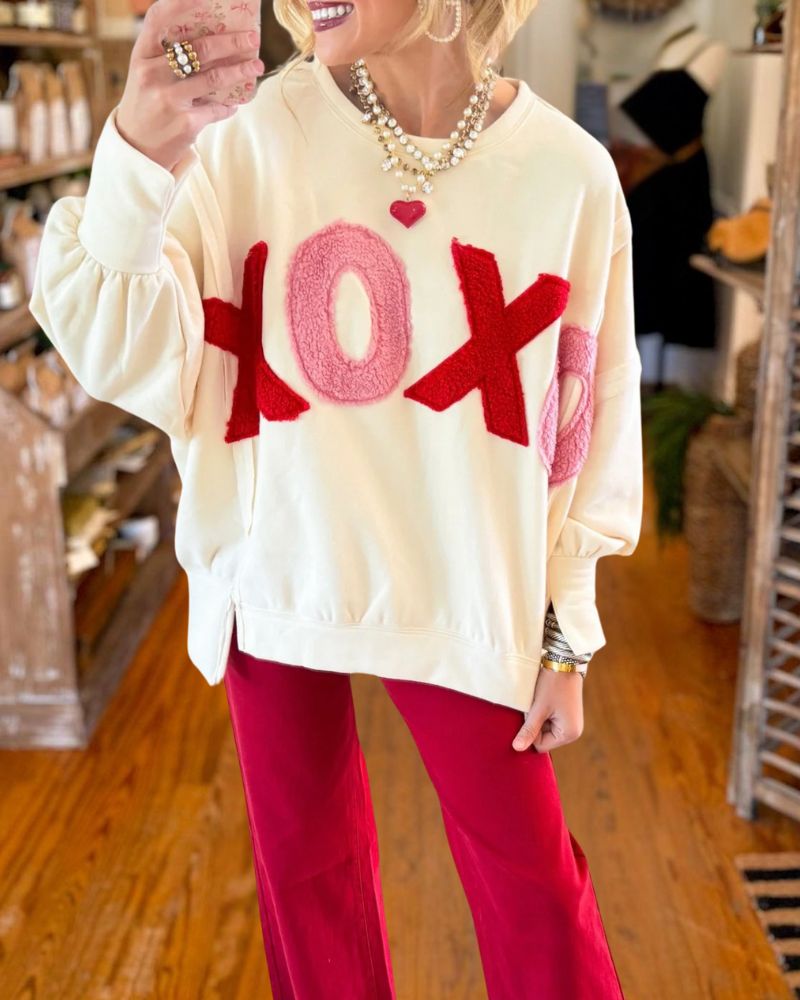 Valentine XO Heart Graphic Oversized Sweatshirt
