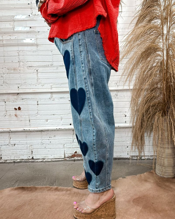 Heart Shaped Mid Rise Washed Jeans