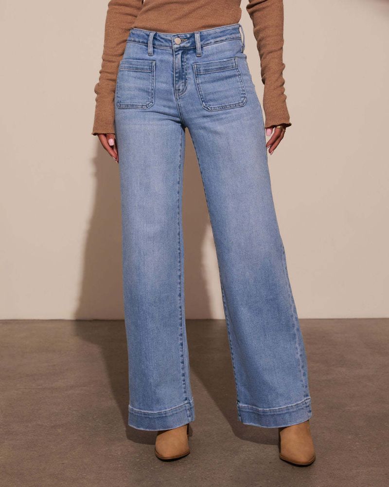 Retro Slim Wide-Leg Straight Jeans