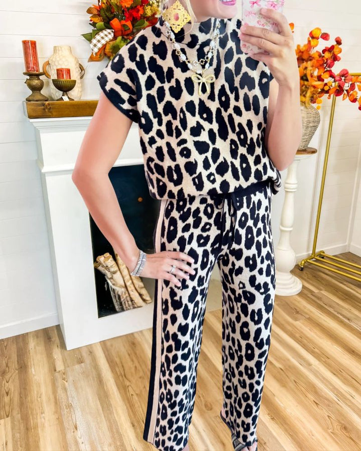 Trendy Sleeveless Leopard Print High-Neck Set