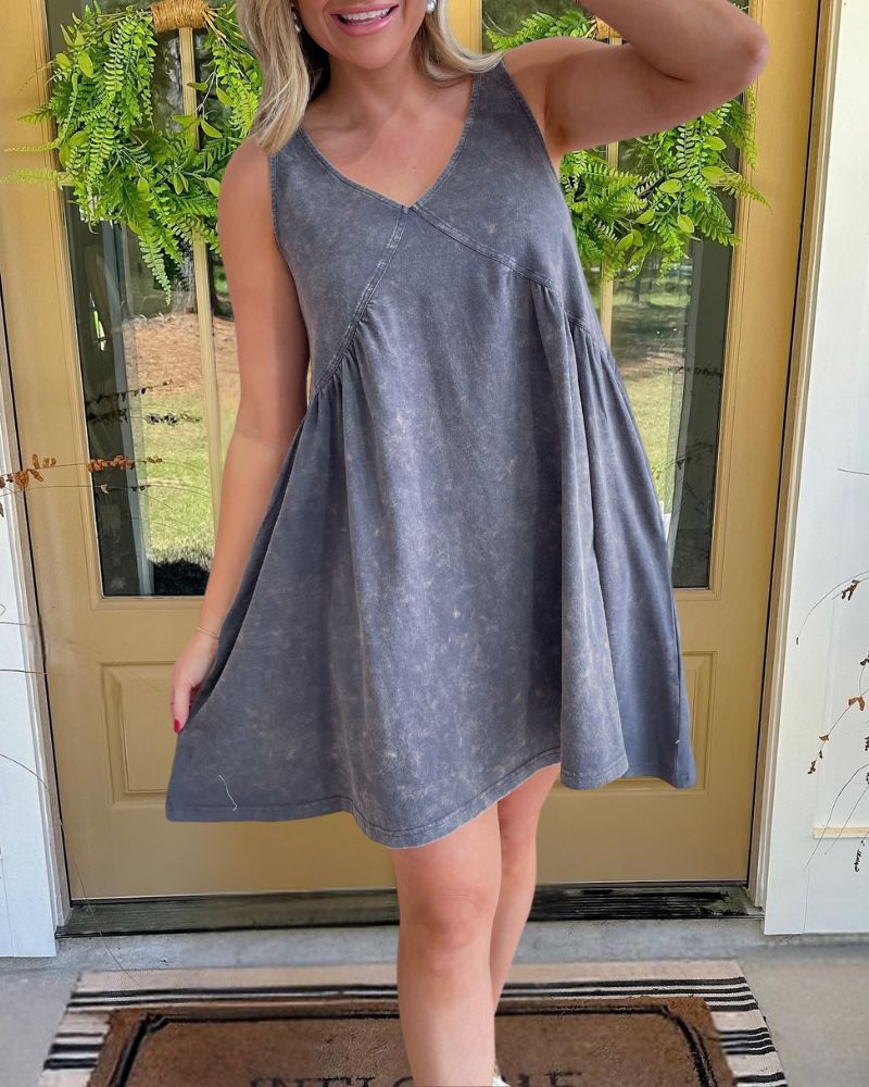 Vest Pocket Smocked Dress