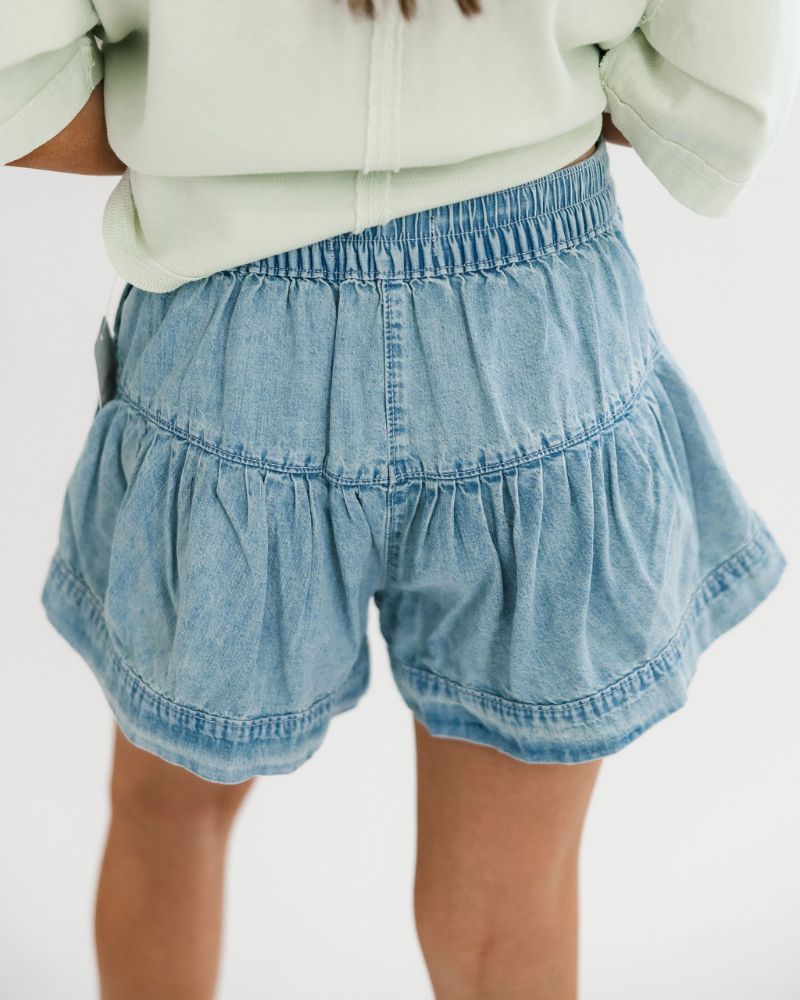 Casual Ruffle Denim Shorts