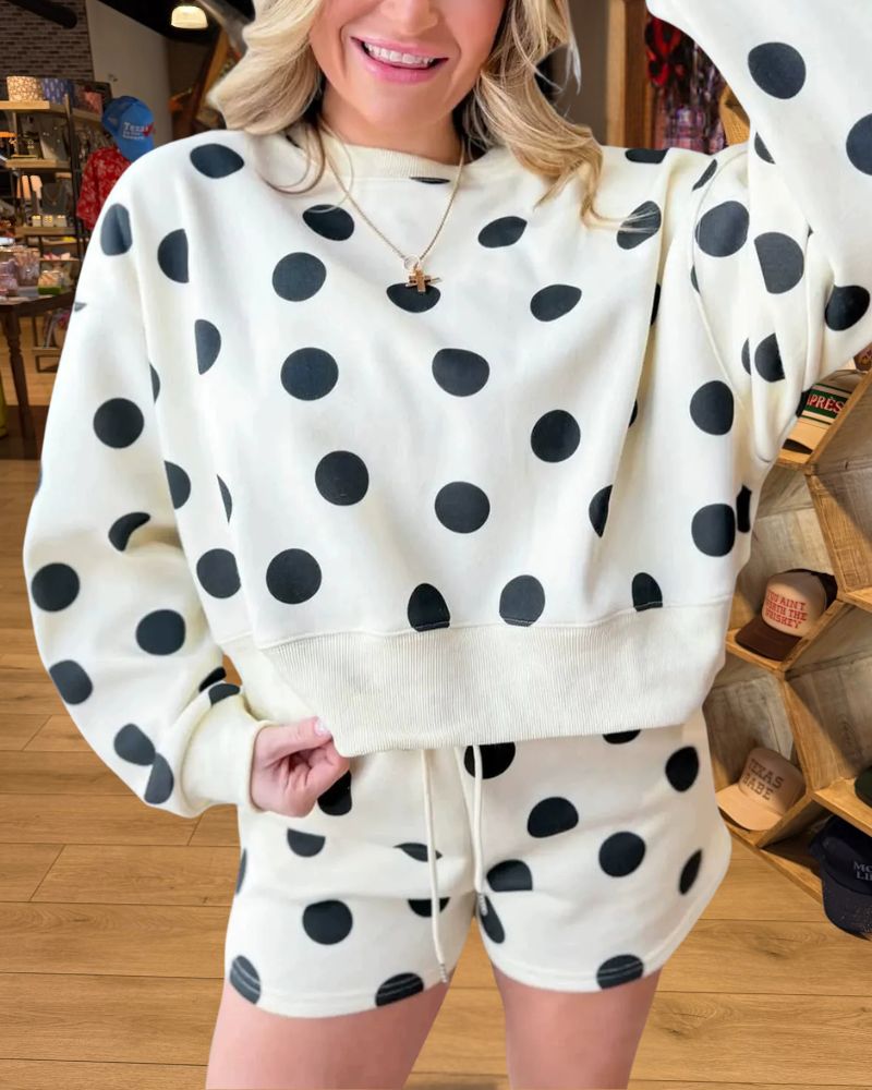 Polka Dot Sweatshirt and Shorts Lounge Set 1